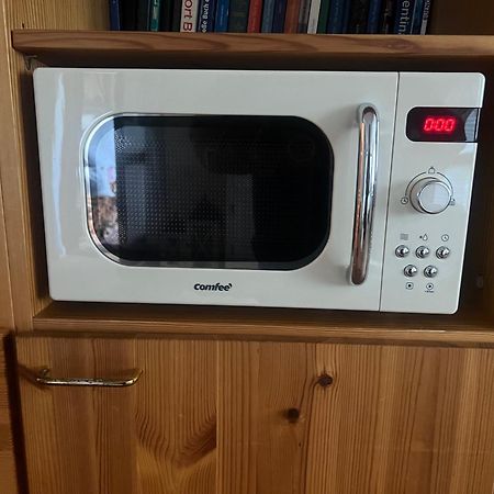 Einliegerwohnung In Einer Muehle Vor Den Toren Frankfurts, Ideal Fuer Messegaeste Oder Stop Over Dreieich Luaran gambar