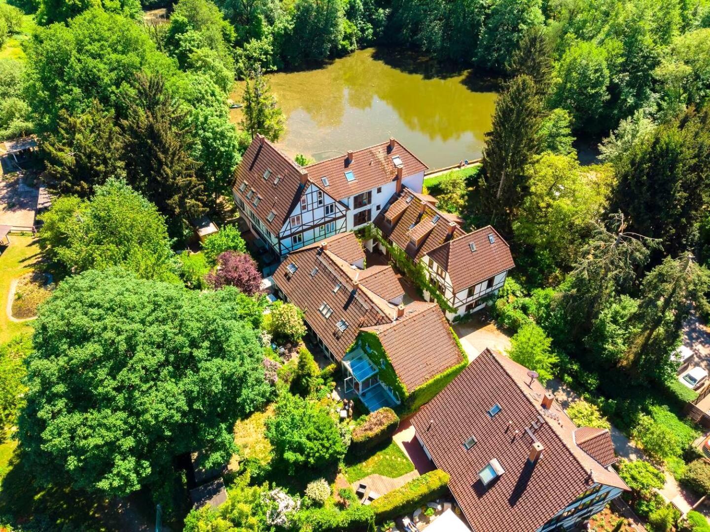 Einliegerwohnung In Einer Muehle Vor Den Toren Frankfurts, Ideal Fuer Messegaeste Oder Stop Over Dreieich Luaran gambar